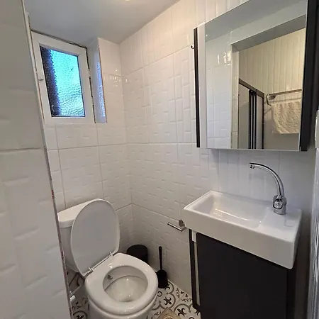 Aparthotel I1 House With Lovely Seaview Terrace