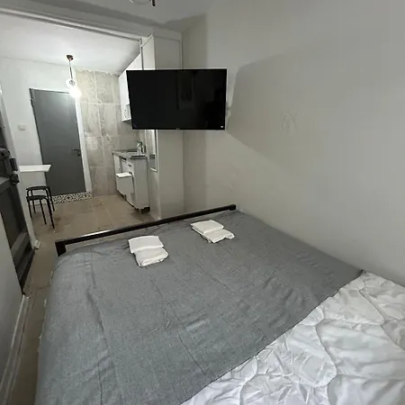 I1 House With Lovely Seaview Terrace Aparthotel Istanbul