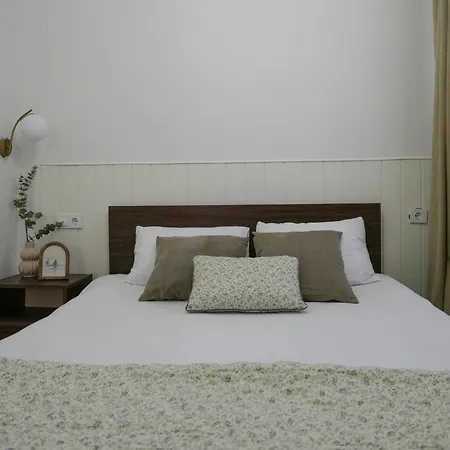 Aparthotel I1 House With Lovely Seaview Terrace 4*