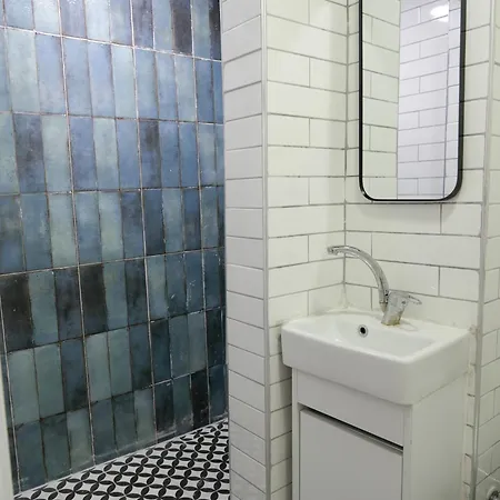 I1 House With Lovely Seaview Terrace 4* Istanbul