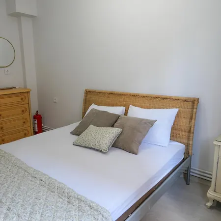 I1 House With Lovely Seaview Terrace Aparthotel Istanbul