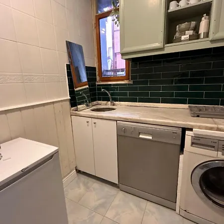 I1 House With Lovely Seaview Terrace Apartmanhotel Isztambul