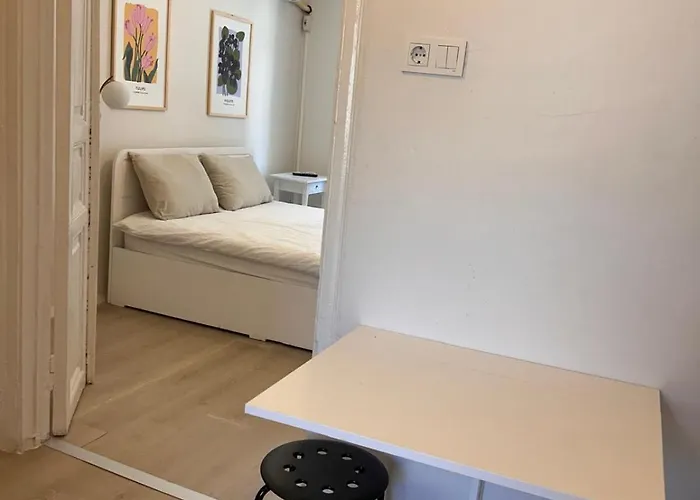 Aparthotel I1 With Lovely View By The Tram