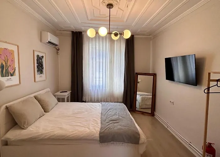 Aparthotel I1 With Lovely View By The Tram Istanbul